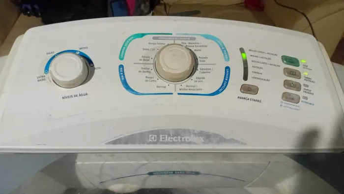 Vendo essa máquina de lavar 12 kilos automática