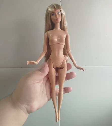 Barbie - Boneca Mia Colucci "RBD" (Mattel)
