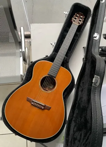 Violão Yamaha FPX300N