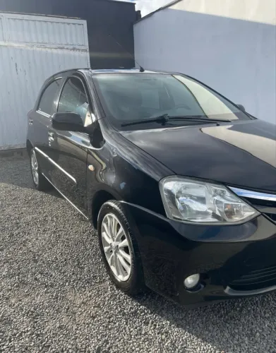 Toyota Etios XLS 1.5 Flex 16V 5P Mec. 2013
