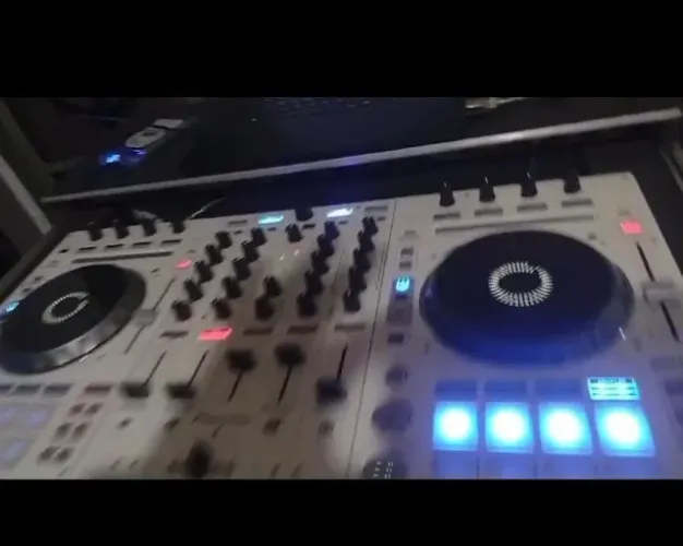 DDJ-SX2 (Edição Especial Branca)
