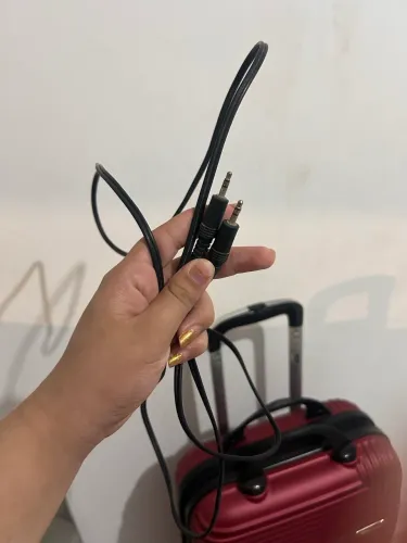 Vende-se cabo de áudio 