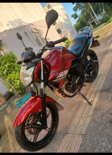 Moto fazer 
