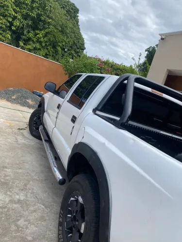 Chevrolet S10 P-up Colina 2.8 TDI 4x2/4x4 CD Dies. 2008