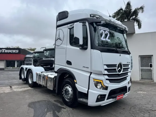 Mercedes Benz Actros 2548 LS 22/22