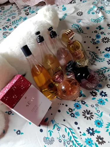 Meus desapegos perfumes femininos,obs: não vendo pela Olx ,venda diretamente comigo.