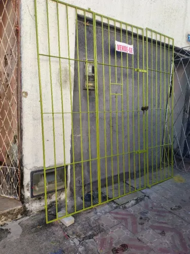 PORTÃO de FERRO