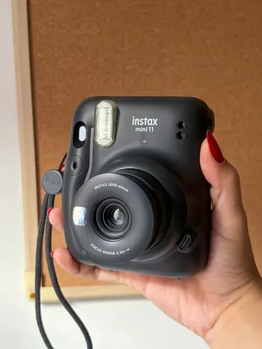 Câmera instantânea Instax mini 11 