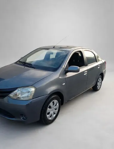 Toyota Etios XS Sedan 1.5 Flex 16V 4P Mec. 2013