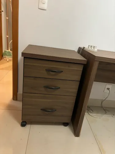 Gaveteiro com 3 gavetas