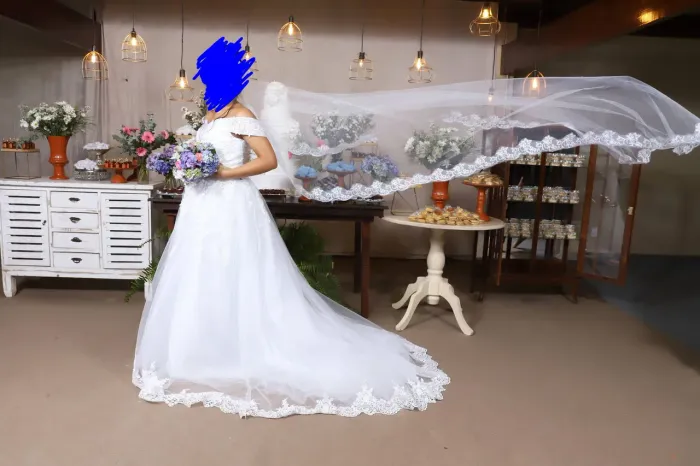 Vestido de Noiva + Véu | Modelo Princesa