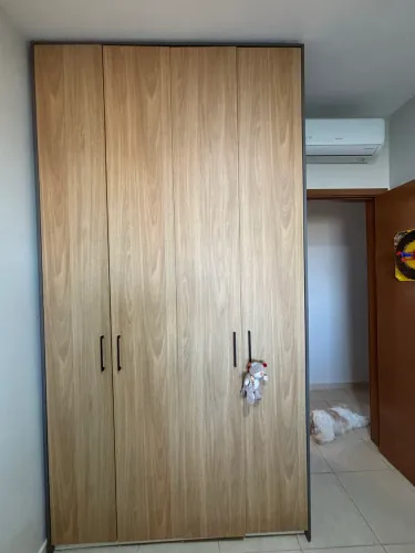 Guarda roupa de MDF 