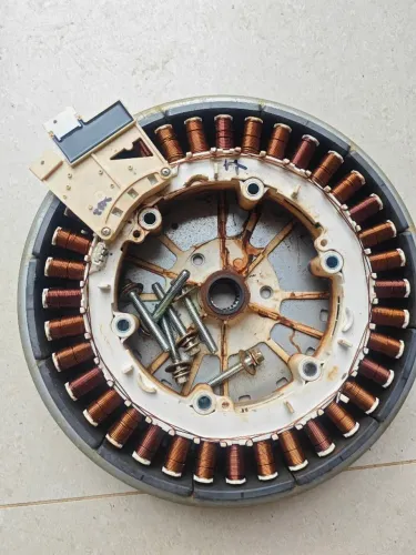 Motor tambor Lava e Seca Electrolux 