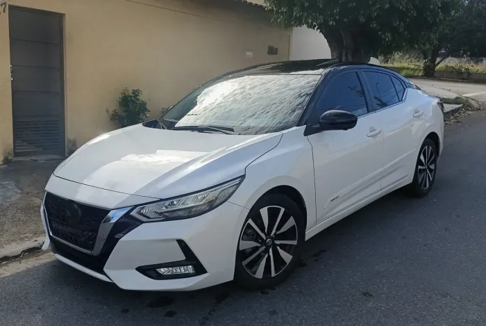 Nissan Sentra Exclu. Int. Premium 2.0 16V Aut. 2023