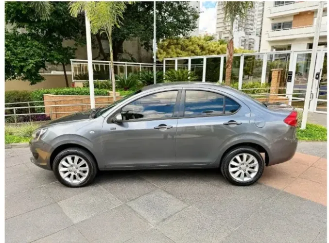 JAC J3 Turin Sedan Brasil 1.4 16V 4P Mec. 2012
