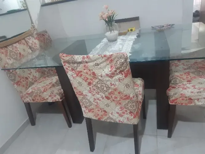 Messa de jantar 6 cadeiras