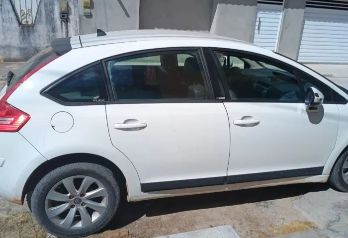 Citroen C4 Excl.2.0/2.0 Solaris Flex 16V 5P Aut. 2013