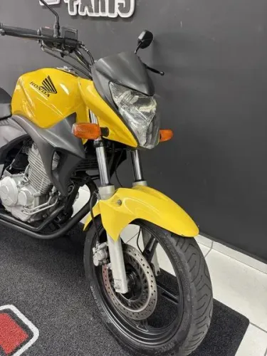 HONDA CB 300R 2012