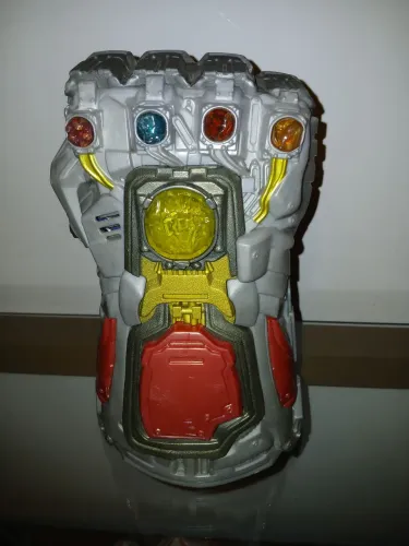 Luva do Thanos