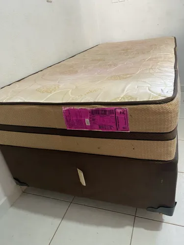 Cama solteiro 