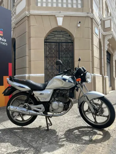 SUZUKI EN 125 YES 2010