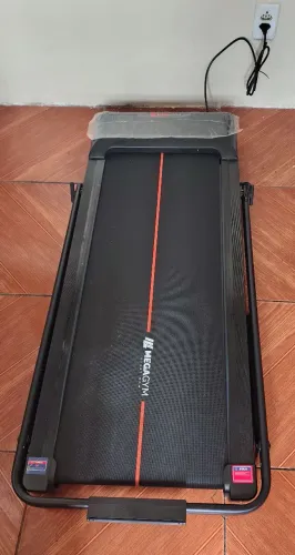 Esteira Ergométrica Elétrica Dobrável Pace Full 12 Km/h Motor 2.0 HP Mega Gym