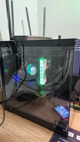 Gabinete mancer CV105