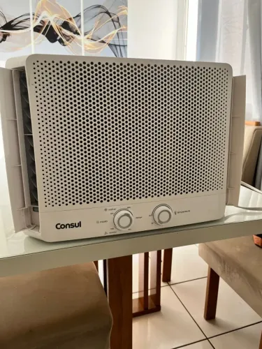 Ar Condicionado Janela Consul 7500 BTU/h Frio Mecânico CCB07EBANA - 127 Volts