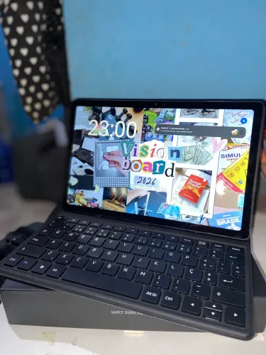 Tablet VAIO com teclado magnético 