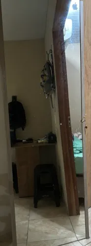 Espelho de porta de guarda-roupa - R$ 150