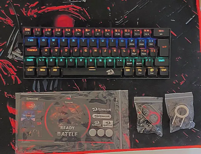 Teclado Gamer Mecânico Redragon 60% Black Rgb