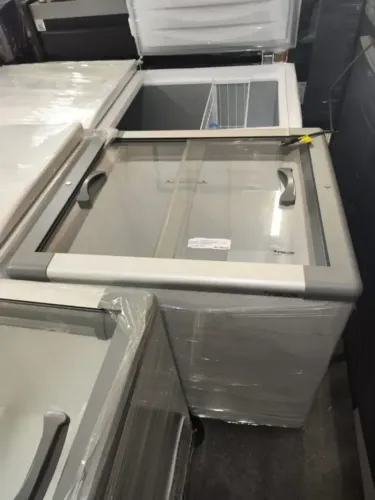FREEZER HORIZONTAL 216 LITROS TAMPA DE VIDRO FRICON NOVO