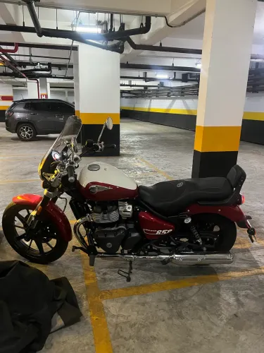 Super Meteor 650 Nova