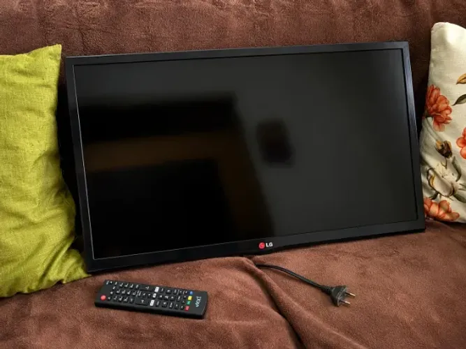 Monitor LG 28" LED com HDMI - Funciona Perfeitamente