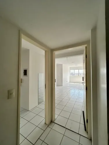 Imóvel para aluguel tem 85 metros quadrados com 3 quartos em Ponta Verde - Maceió - AL