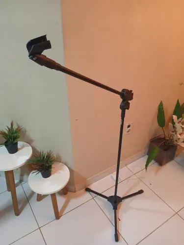 Pedestal para microfone