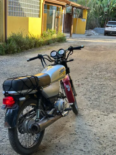 Vento moto dafra super