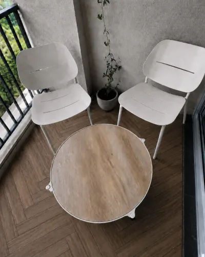 Kit mesa e cadeiras/ Poltronas para varanda ou jardim