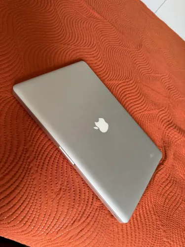 USADO - Mackbook Pro (2011) Tela 15,4 polegadas