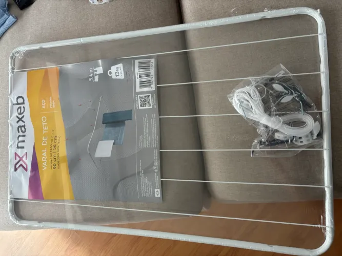 Varal de Teto Aço 90cm x 56cm 13kg Resistente Branco Com Kit Instalação Maxeb - Branco