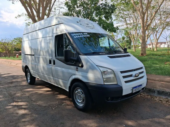 Ford Transit Furgão 2.2 Tdci Longa Diesel 2014