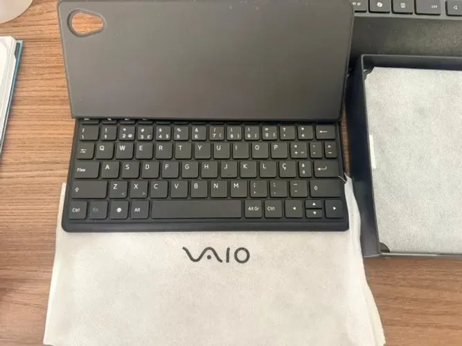 Tablet VAIO TL10 extremamente novo, com caixa e teclado/capa