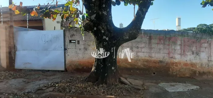 Terreno à venda, 346 m² por R$ 330.000,00 - Brasília - Londrina/PR