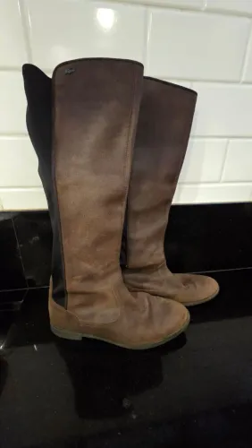 Bota Lacoste Original Couro Cano Alto - Tam 38
