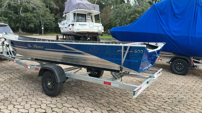 Barco de alumínio 600 S novo borda alta