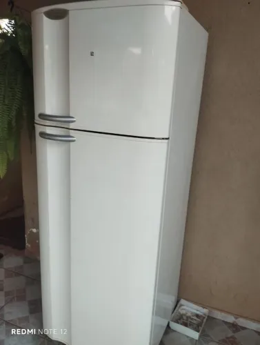 Geladeira Electrolux