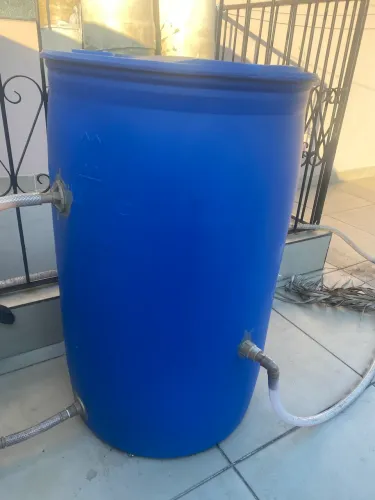 Caixa bomba cano