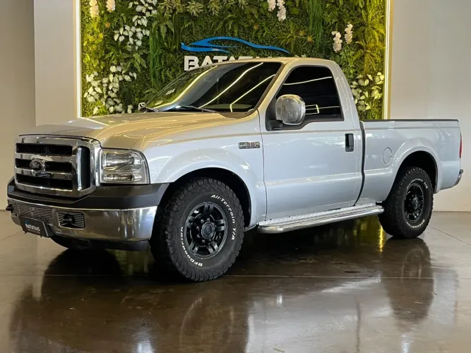 Ford F-250 XLT 3.9 4X2 Diesel TB 2011