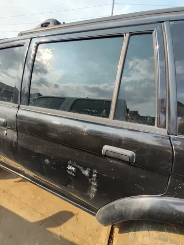 Porta Traseira Lado Esquerdo Mitsubishi Pajero Sport 1996 a 2008
