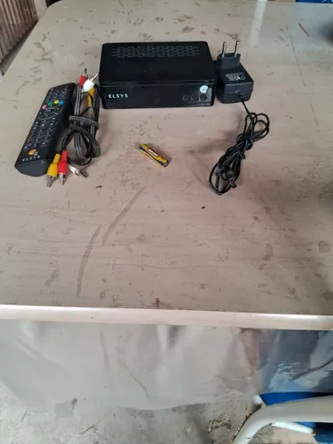Receptor elsys digital ETRS35 modelo NS1030 / abilitar com cartão da Oi tv
